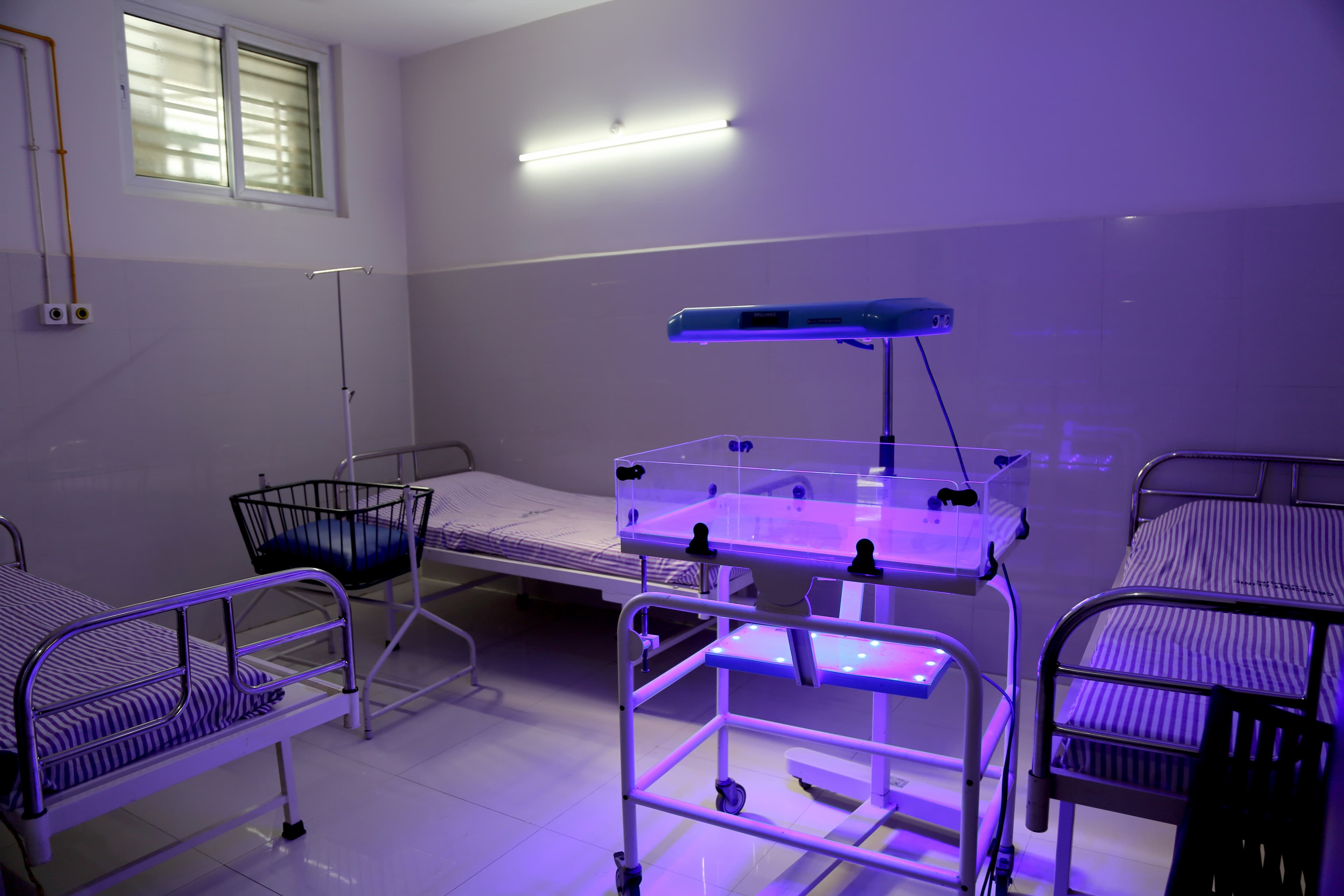Neonatal & Baby Care Ward at Crescent Clinic Cumbum - Phototherapy incubator, radiant warmer, and nursery care